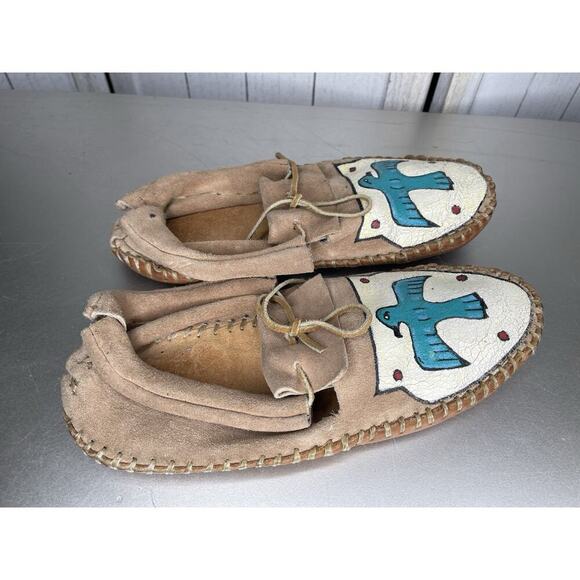 Vintage Native American Hand Painted Thunderbird Leather Moccasins 8.5/9 - Picture 2 of 7
